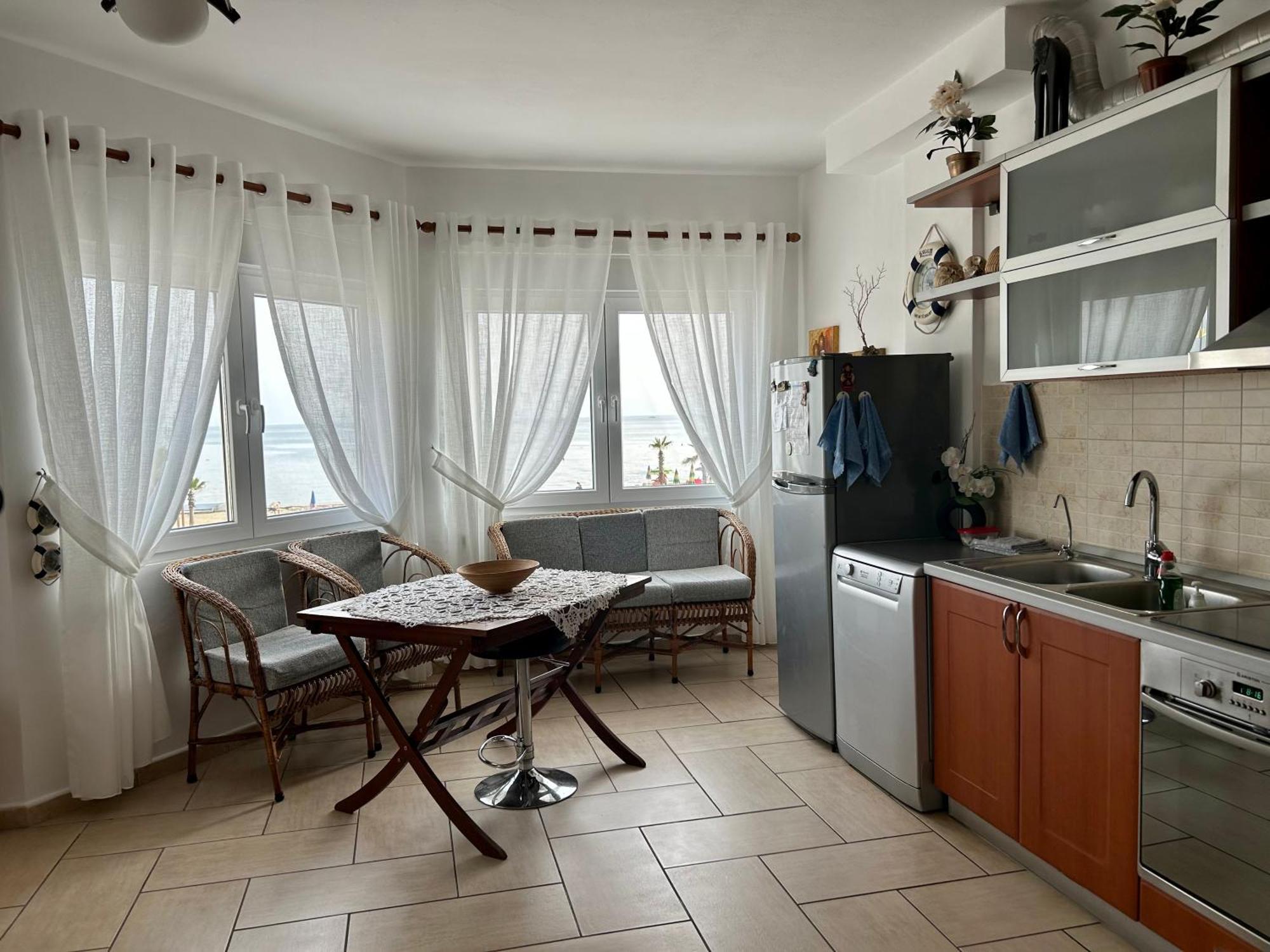 Teuta Apartment ドゥラス エクステリア 写真
